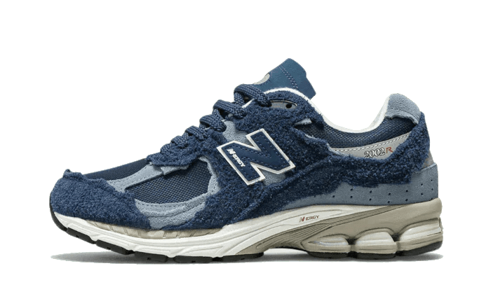 New Balance 2002R Protection Pack Navy - Bricks Club