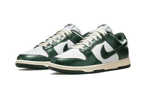 Nike Dunk Low Vintage Green - Bricks Club